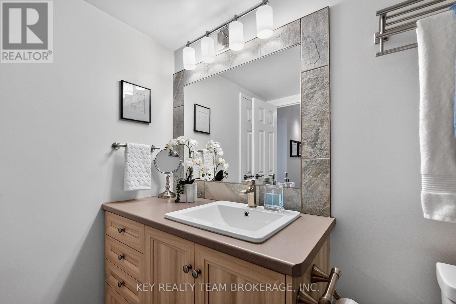 1107 - 15 Towering Heights Boulevard, St. Catharines, Ontario L2T 3G7 - Photo 24 - X12626654