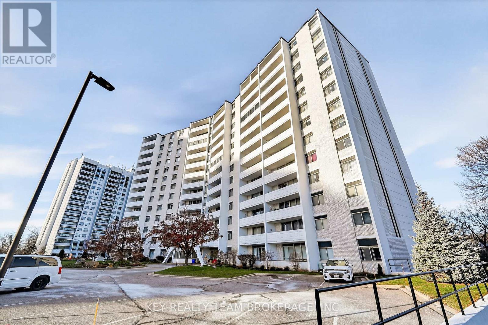 1107 - 15 Towering Heights Boulevard, St. Catharines, Ontario L2T 3G7 - Photo 43 - X12626654