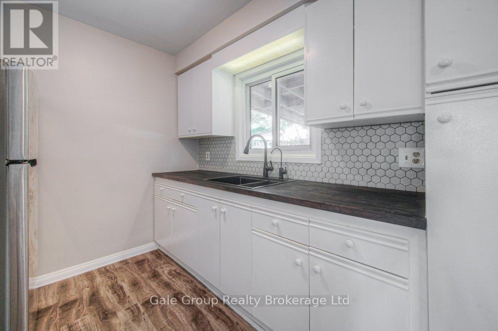 B - 808 Walter Street, Cambridge, Ontario  N3H 4P3 - Photo 14 - X12626682