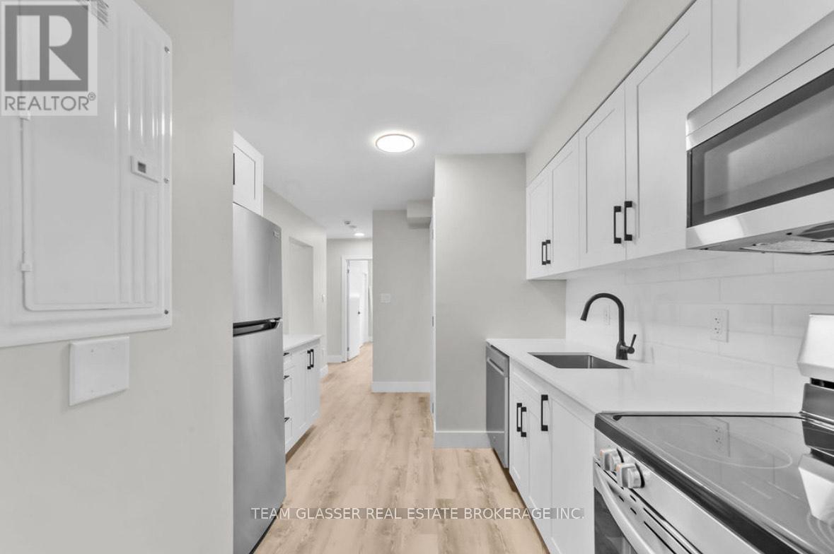 Unit 6 - 400 Scenic Drive, London South, Ontario  N5Z 3A8 - Photo 6 - X12617060