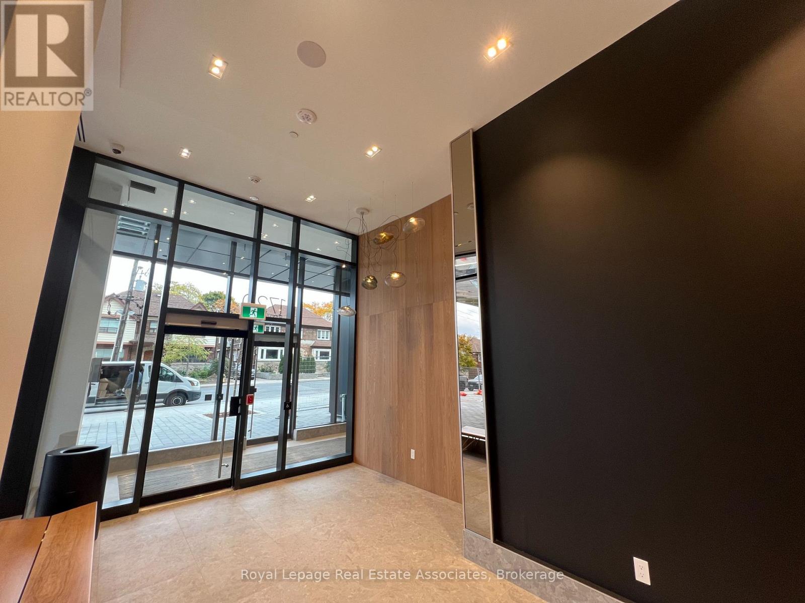 404 - 1720 Bayview Avenue, Toronto, Ontario  M4G 3C4 - Photo 6 - C12626650