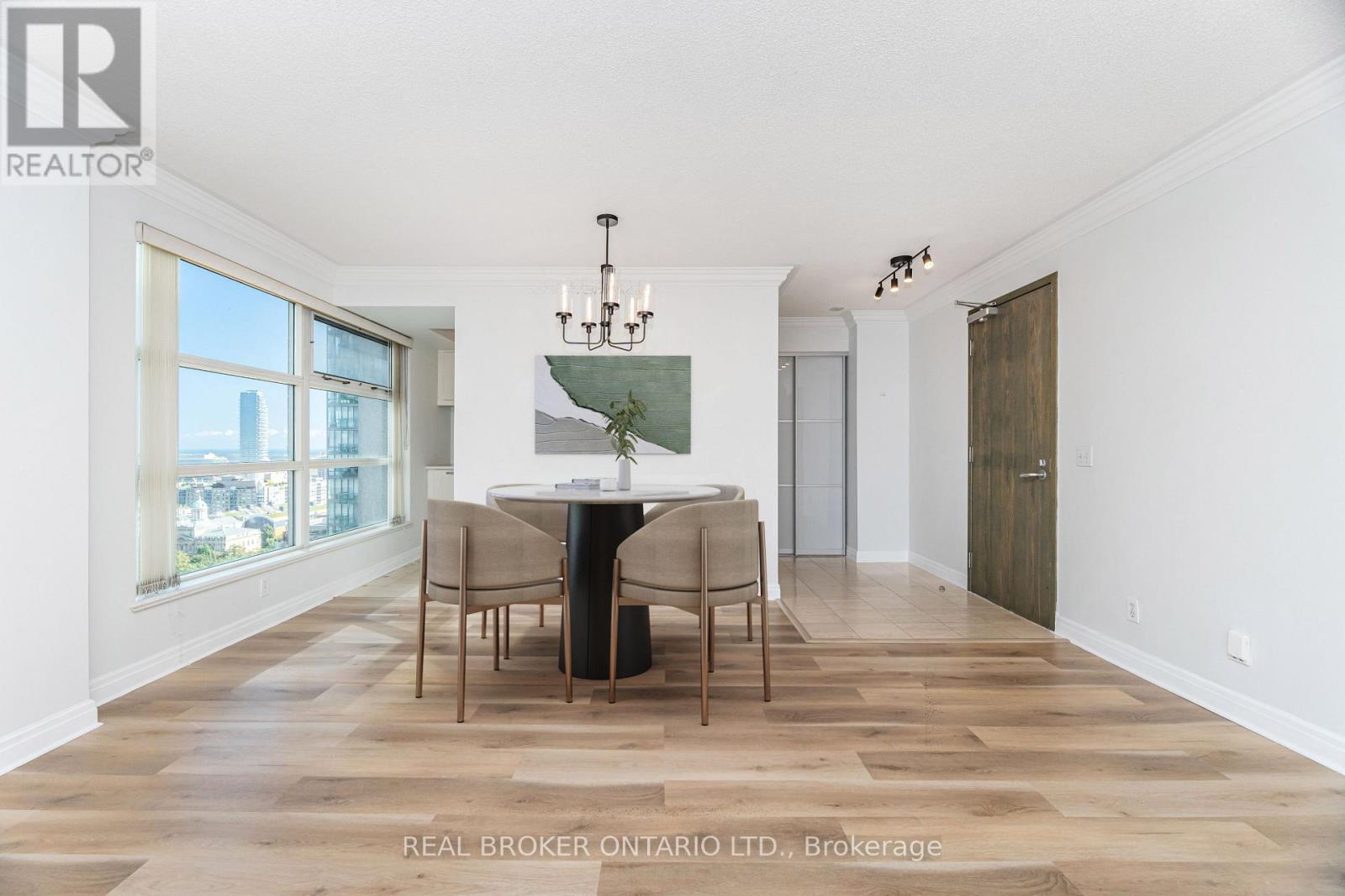 2301 - 50 Lombard Street, Toronto, Ontario  M5C 2X4 - Photo 11 - C12626672