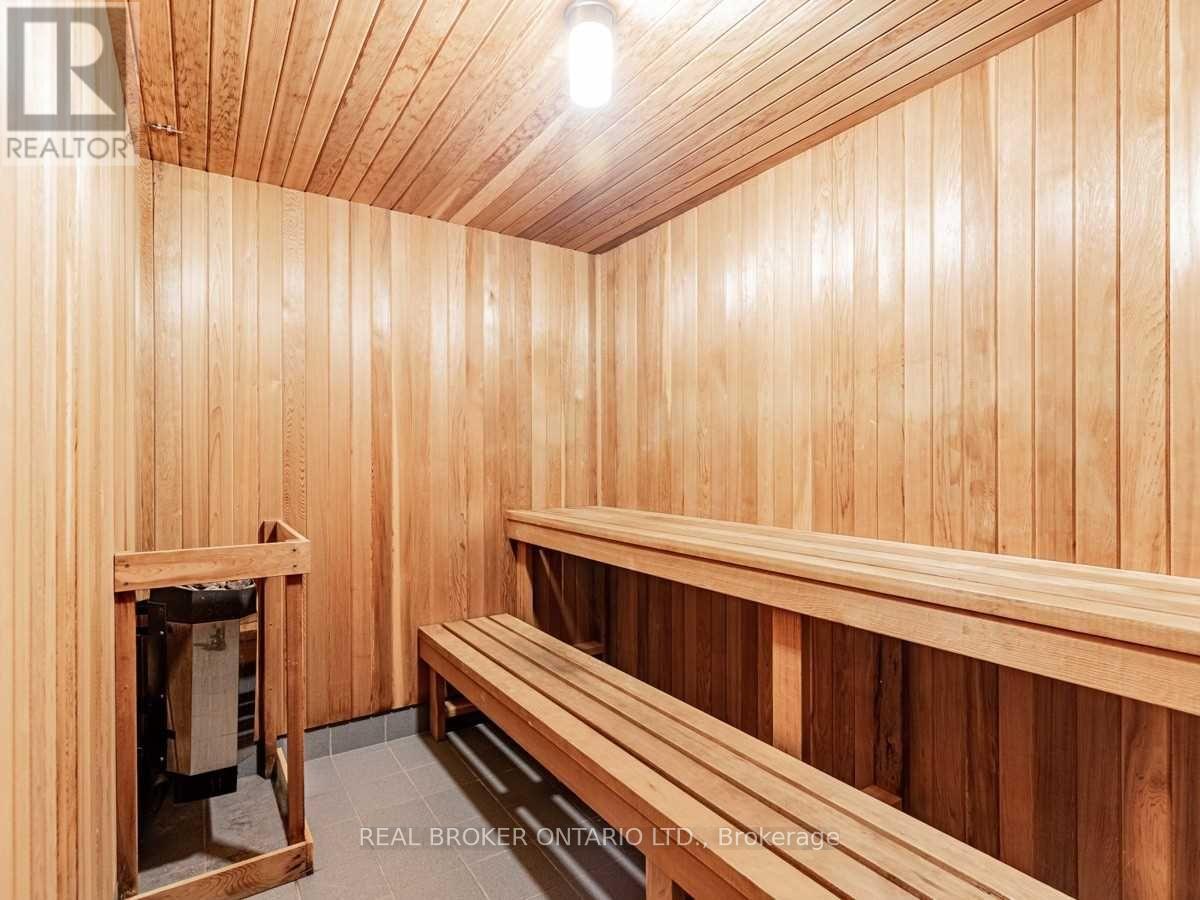 2301 - 50 Lombard Street, Toronto, Ontario  M5C 2X4 - Photo 44 - C12626672