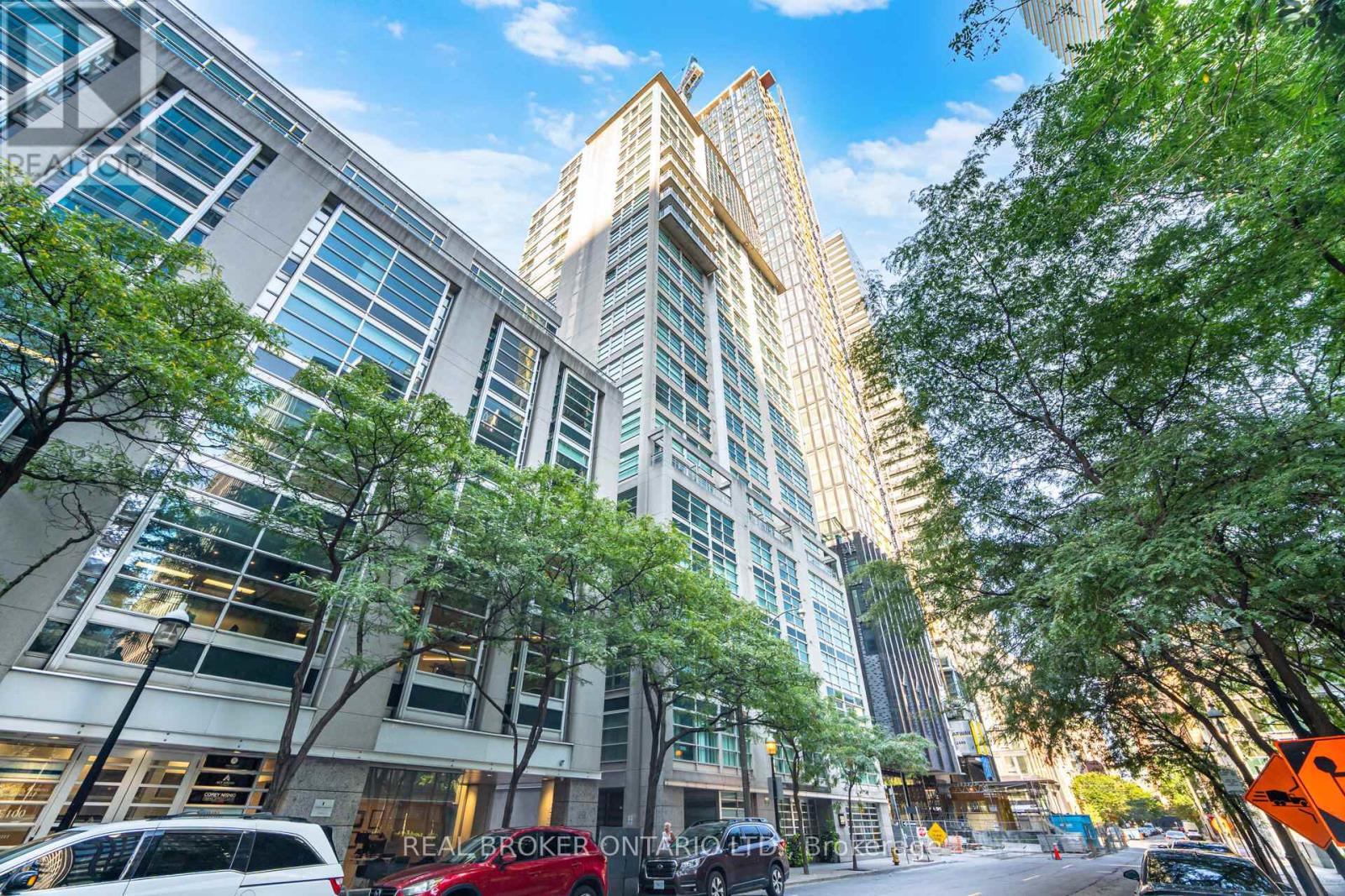 2301 - 50 Lombard Street, Toronto, Ontario  M5C 2X4 - Photo 45 - C12626672