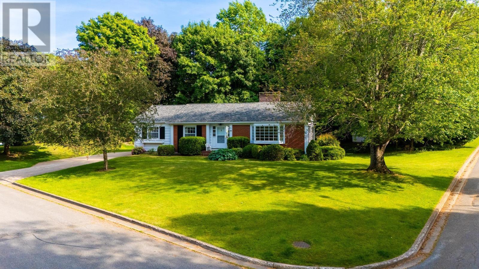 32 Fielding Avenue, Kentville, Nova Scotia  B4N 2T6 - Photo 7 - 202515259