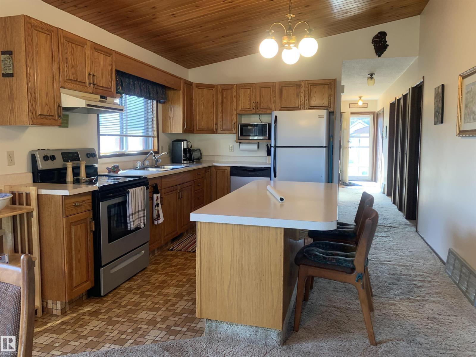 804a 1 Av, Rural Wetaskiwin County, Alberta  T0C 1X0 - Photo 10 - E4457686