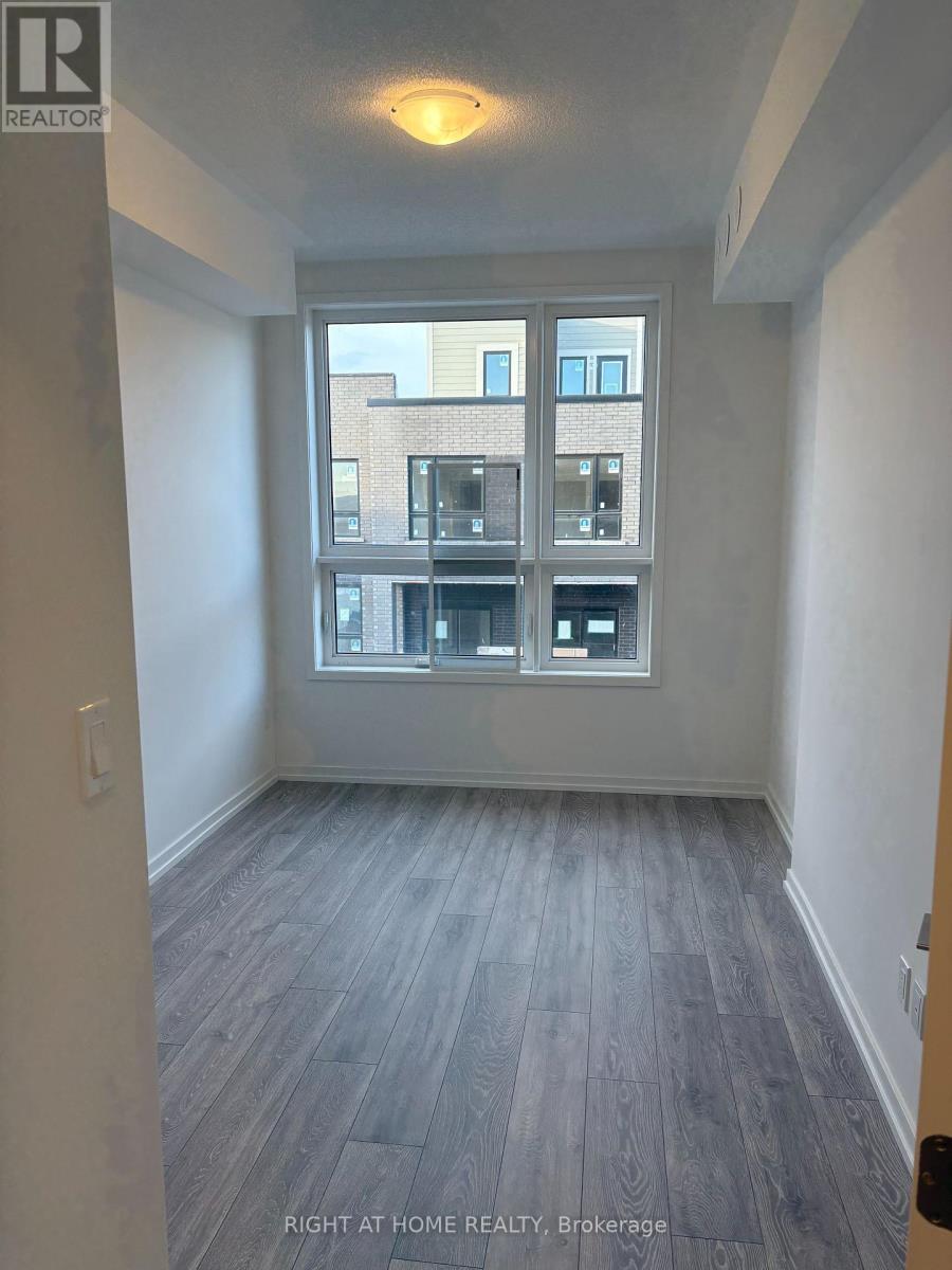 18 - 20 Lytham Green Circle, Newmarket (Glenway Estates), Ontario  L3Y 0H4 - Photo 15 - N12626656