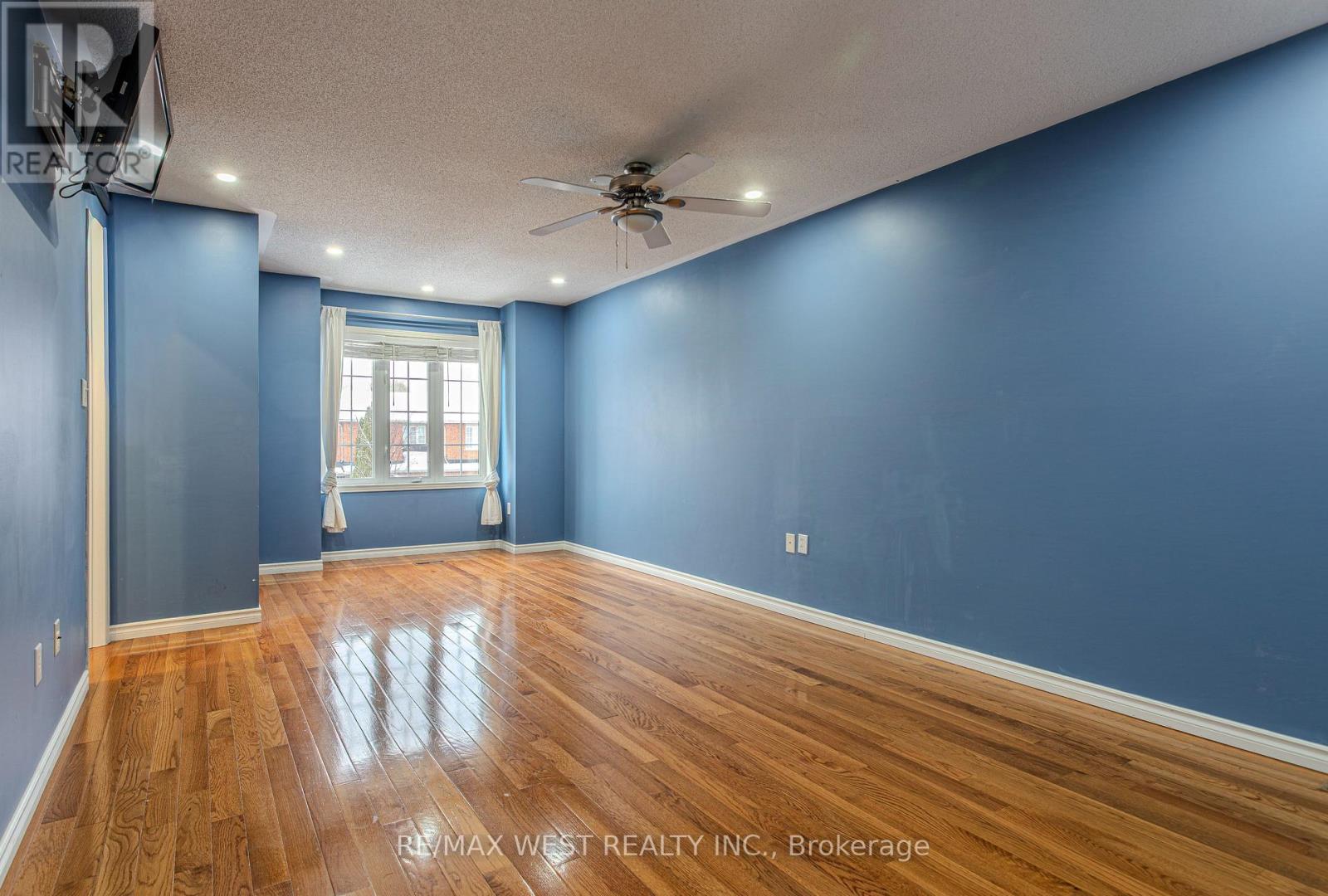 1508 Pinecliff Road, Oakville, Ontario  L6M 4A9 - Photo 15 - W12605816