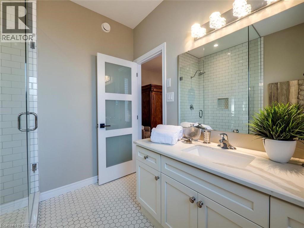 32 Patten Drive, St. George, Ontario  N0E 1N0 - Photo 22 - 40793337