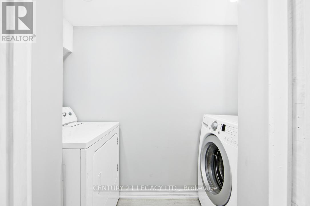 Basement - 21 Mara Crescent, Brampton (Downtown Brampton), Ontario  L6V 4C5 - Photo 7 - W12626646