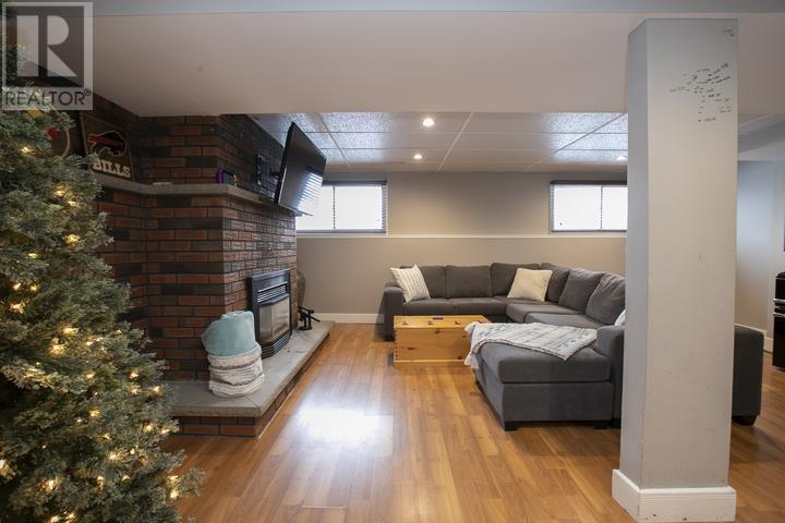 41 Woodhurst Dr, Sault Ste. Marie, Ontario  P6C 5Z5 - Photo 35 - SM253415