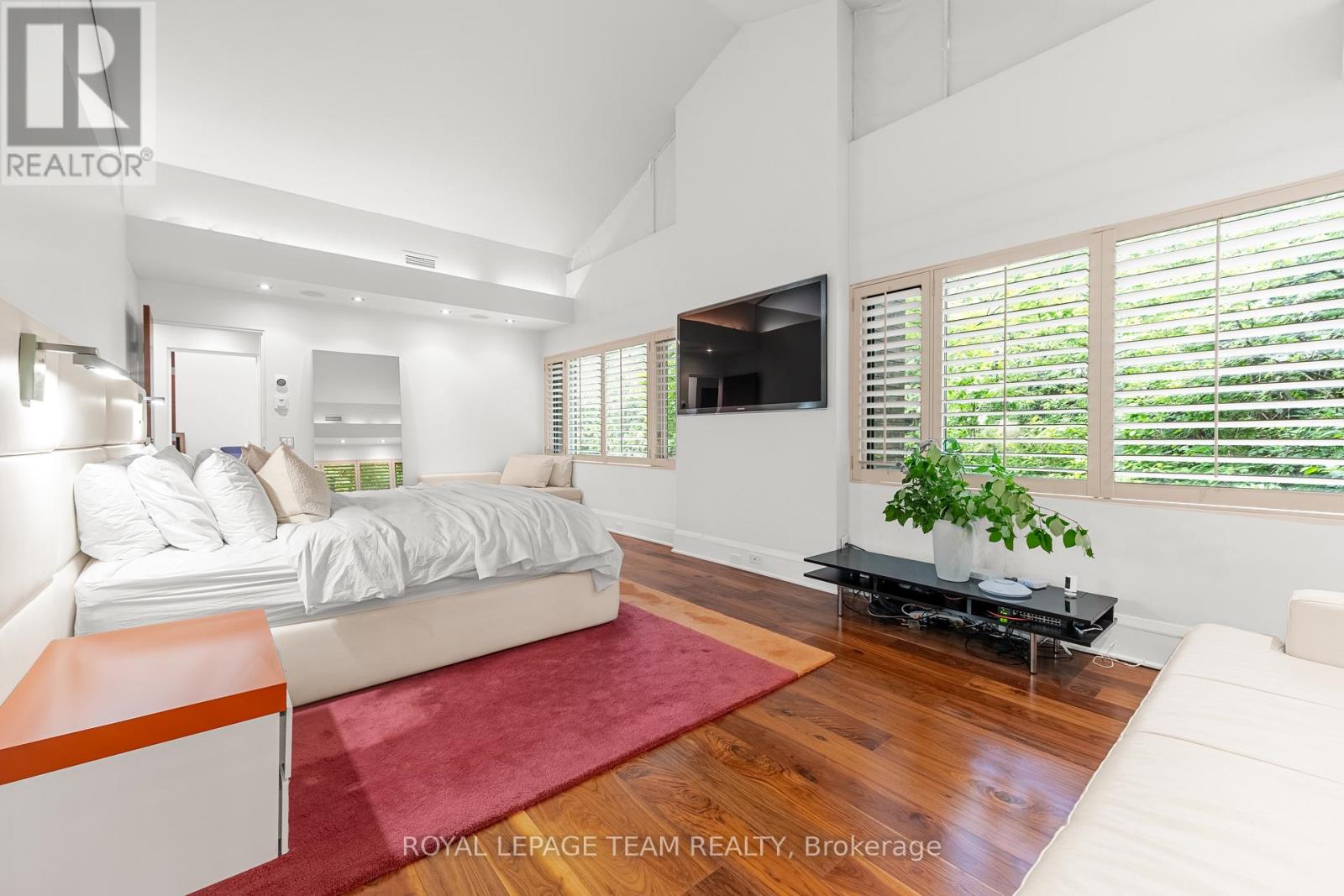 55 Willingdon Road, Ottawa, Ontario  K1M 2J6 - Photo 16 - X12213812