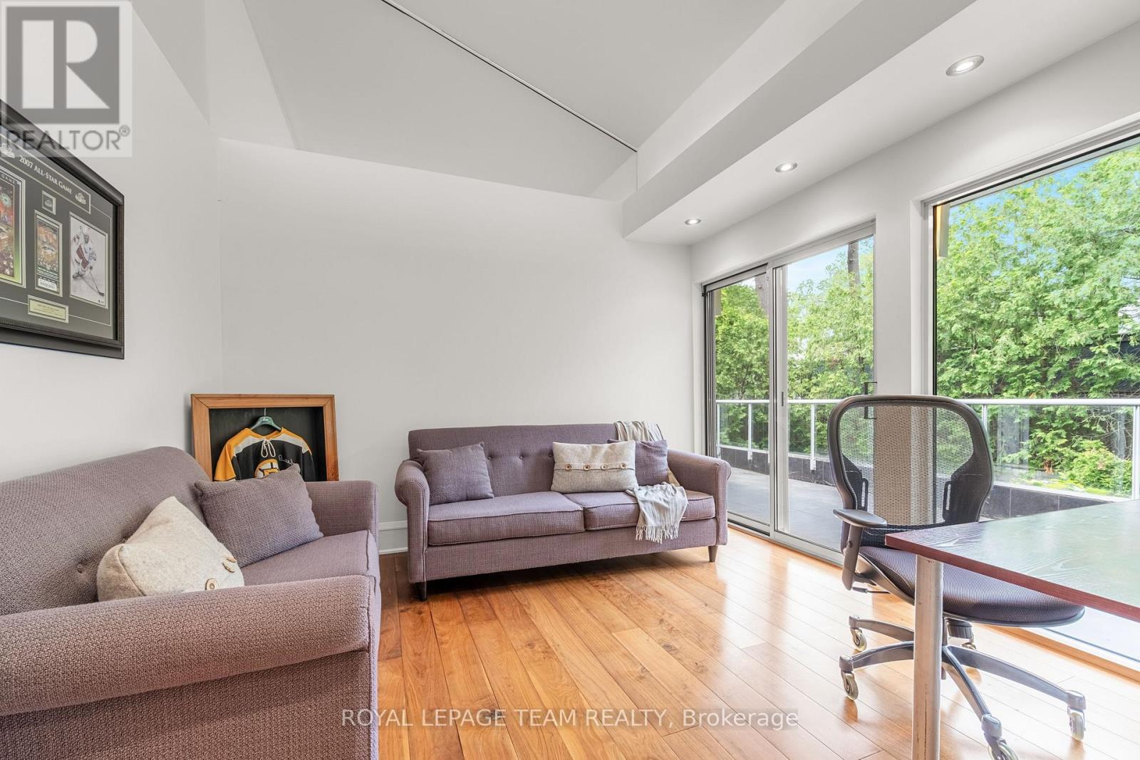 55 Willingdon Road, Ottawa, Ontario  K1M 2J6 - Photo 22 - X12213812