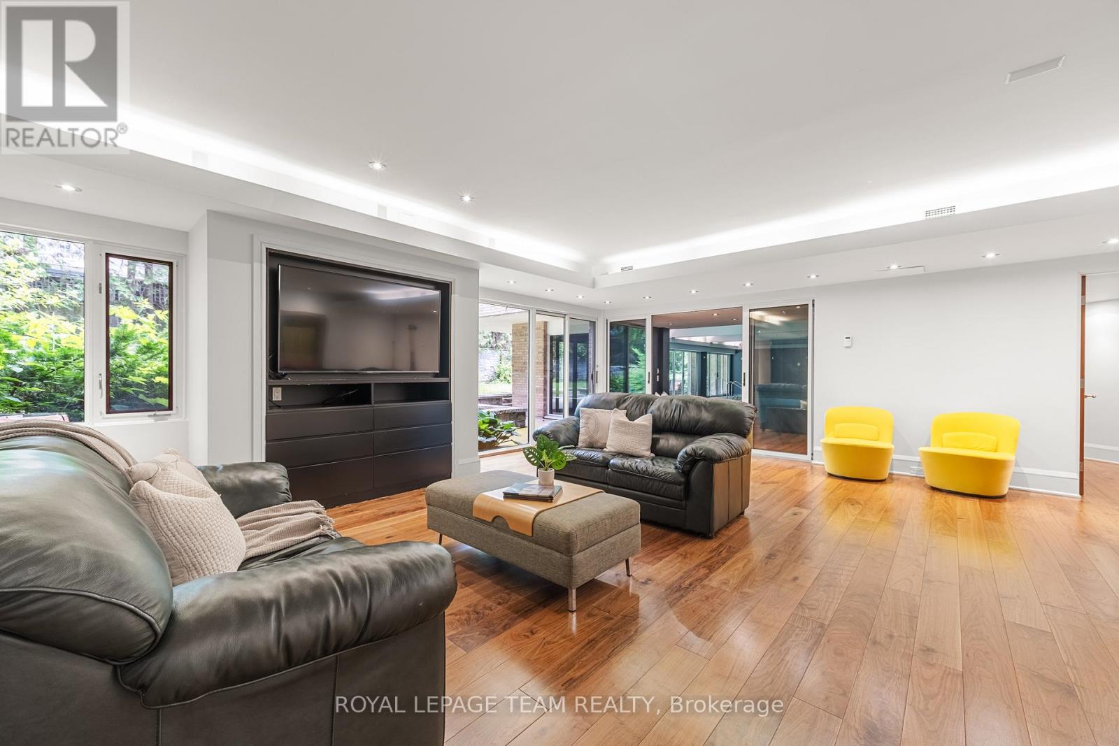 55 Willingdon Road, Ottawa, Ontario  K1M 2J6 - Photo 25 - X12213812