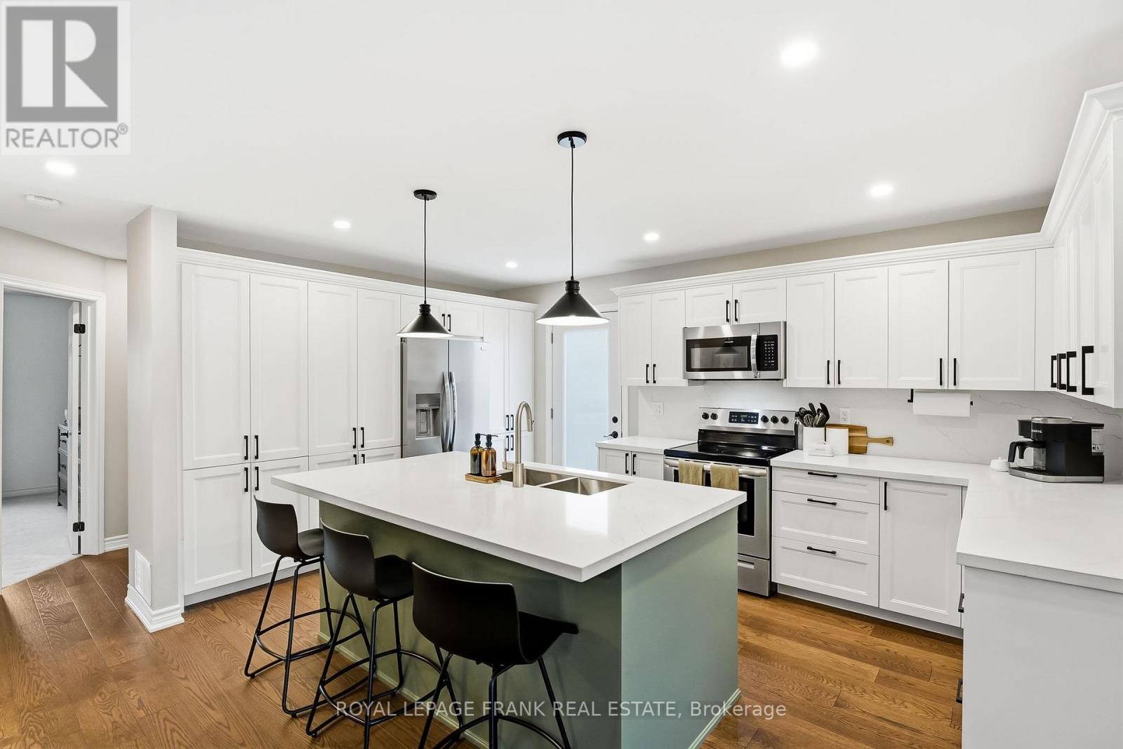 815 Attersley Drive, Oshawa, Ontario  L1K 1T4 - Photo 13 - E12626718