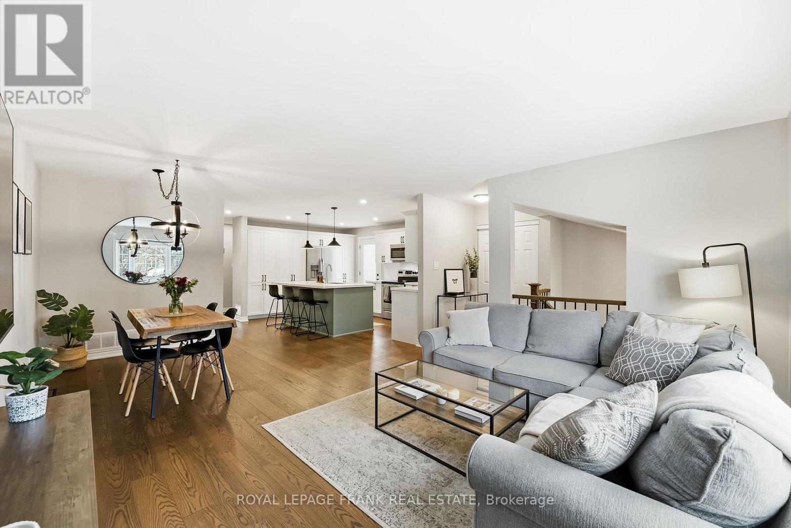 815 Attersley Drive, Oshawa, Ontario  L1K 1T4 - Photo 9 - E12626718