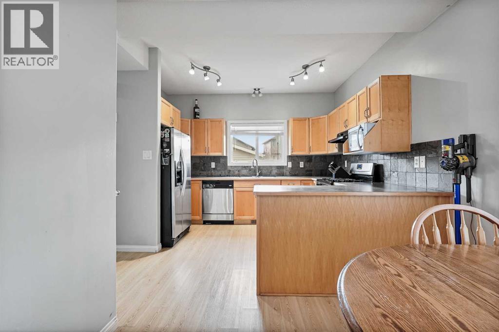 126 Silkstone Road W, Lethbridge, Alberta T1J 2G3 - Photo 8 - A2272137