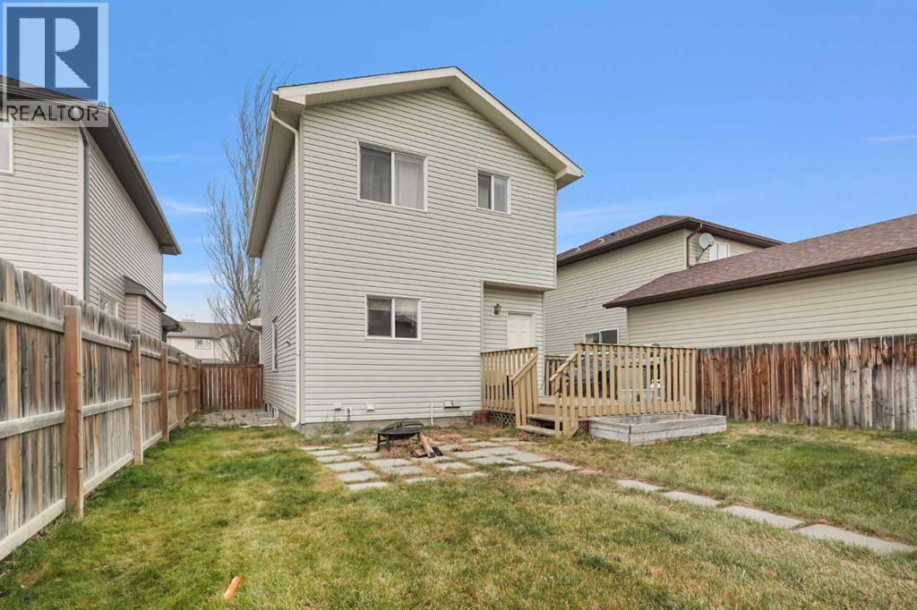 126 Silkstone Road W, Lethbridge, Alberta T1J 2G3 - Photo 35 - A2272137