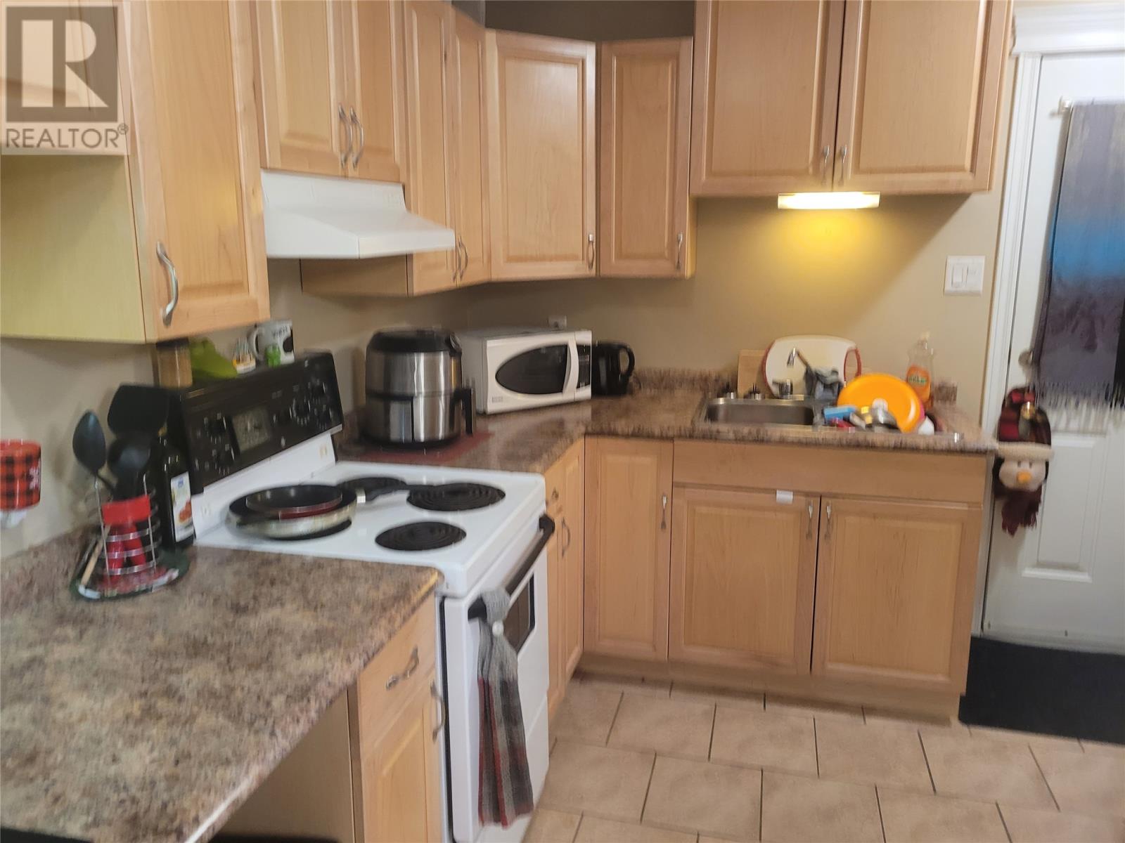 5 Morrison Place, St. John's, Newfoundland & Labrador  A1B 2K4 - Photo 8 - 1293234