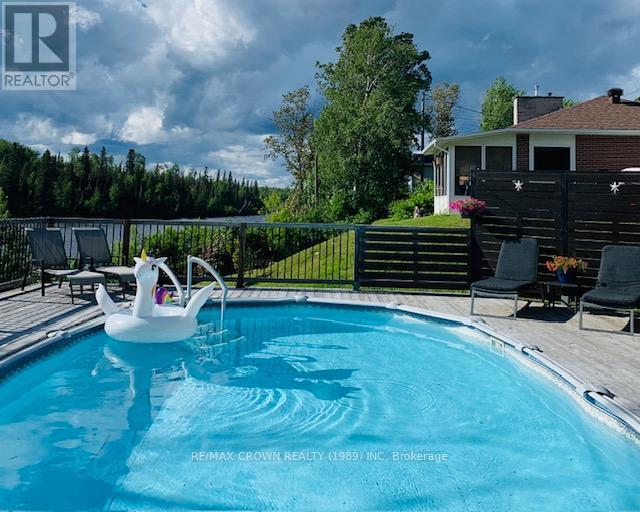 17 A Park Crescent, Kapuskasing, Ontario  P5N 1M6 - Photo 3 - T12626694