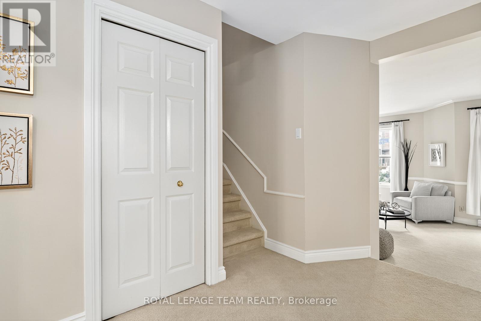 9 - 292 Laurier Avenue, Ottawa, Ontario  K1N 6P5 - Photo 20 - X12371013