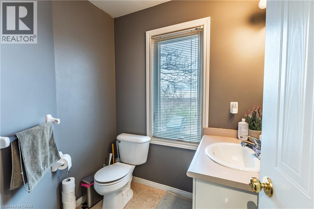 230 Blackhorne Drive Unit# 12, Kitchener, Ontario  N2E 1Z4 - Photo 20 - 40793467