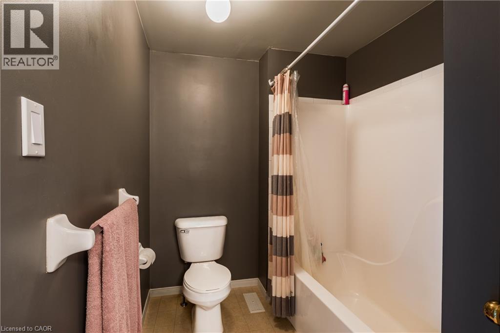 230 Blackhorne Drive Unit# 12, Kitchener, Ontario  N2E 1Z4 - Photo 25 - 40793467