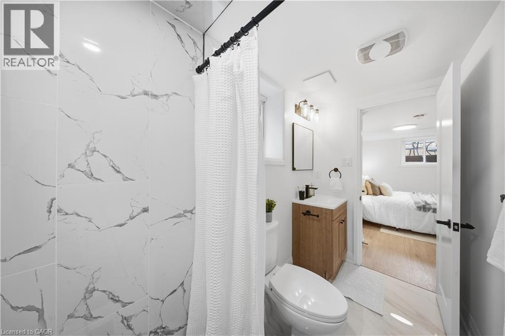 11 Garside Avenue S, Hamilton, Ontario L8K 2V7 - Photo 24 - 40793373