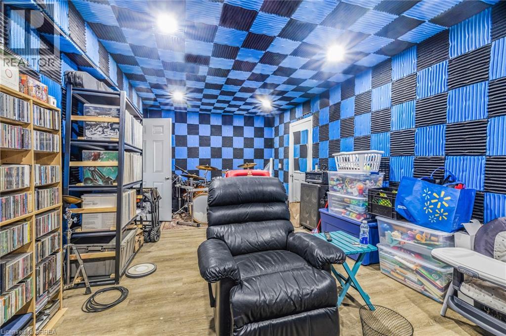 161 Crysler Street, Delhi, Ontario N4B 1H9 - Photo 24 - 40778967