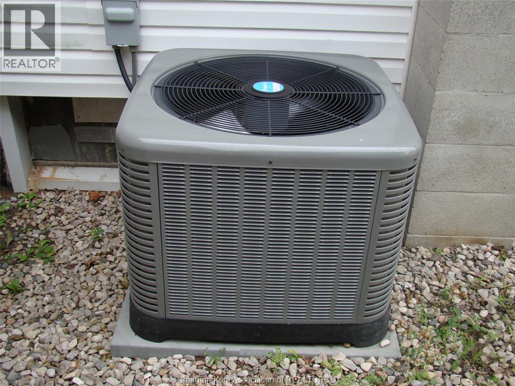 7914 Haggerty Road, Dawn-Euphemia, Ontario N0P 1C0 - Photo 34 - 25031576