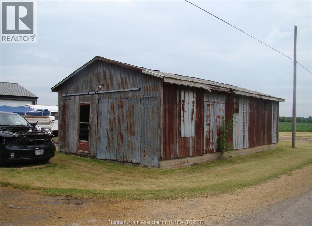 7914 Haggerty Road, Dawn-Euphemia, Ontario N0P 1C0 - Photo 39 - 25031576