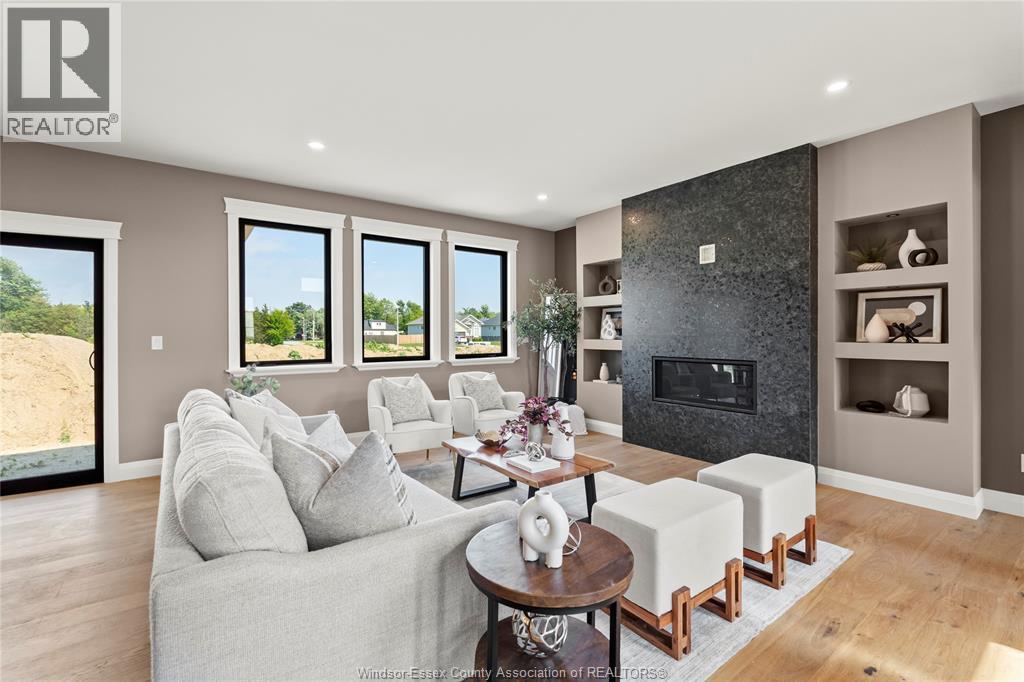 2572 Mayfair, Lasalle, Ontario  N9J 2M6 - Photo 12 - 25031566