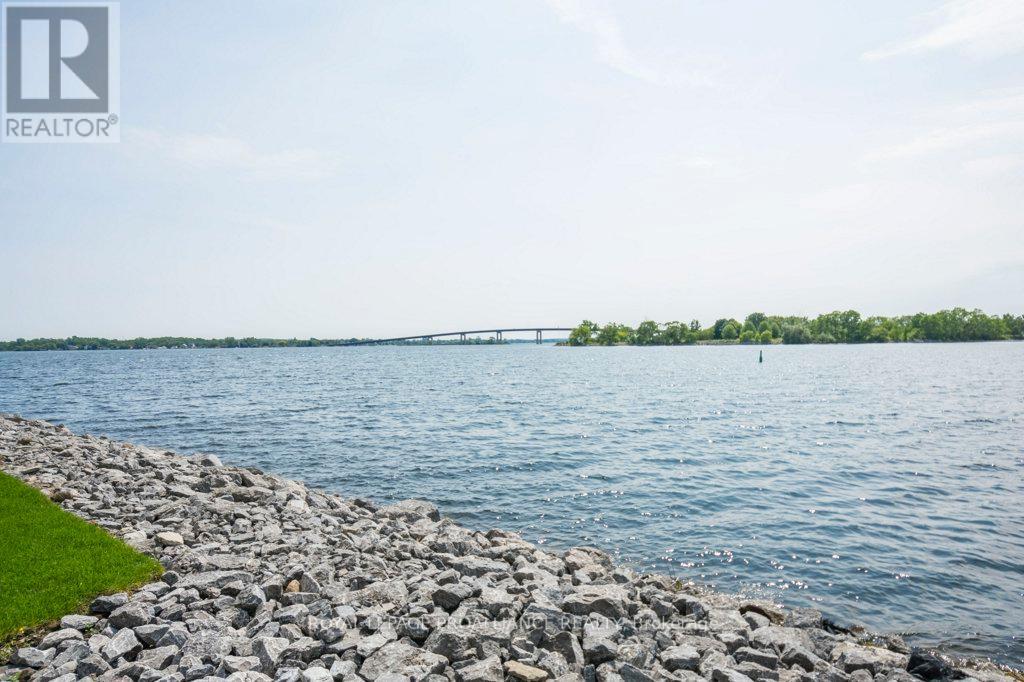 402 - 2 South Front Street, Belleville, Ontario  K8N 5K7 - Photo 37 - X12514610