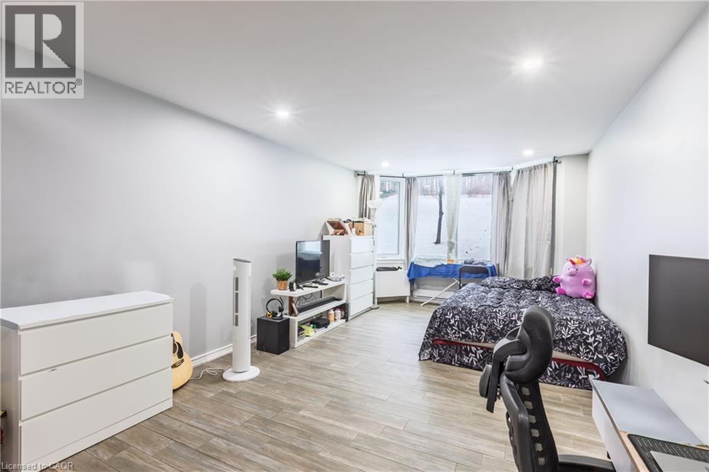 35 Green Valley Street Unit# 214, Kitchener, Ontario  N2P 2A5 - Photo 14 - 40793477