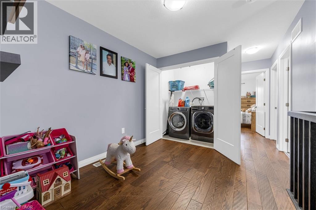 55 Greenwich Avenue, Stoney Creek, Ontario  L8J 0L6 - Photo 11 - 40793444