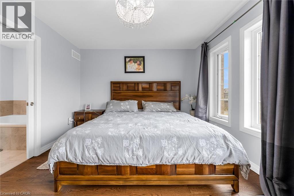 55 Greenwich Avenue, Stoney Creek, Ontario  L8J 0L6 - Photo 18 - 40793444