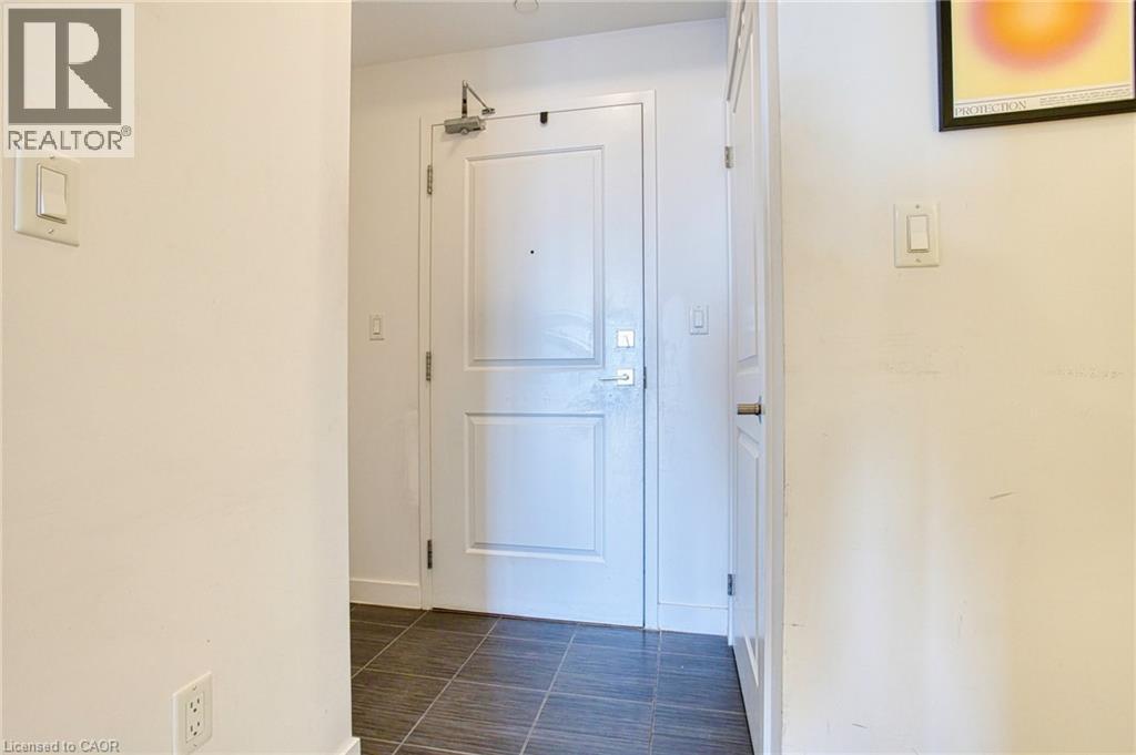 35 Southshore Crescent Unit# 130, Stoney Creek, Ontario L8E 0J2 - Photo 3 - 40793390