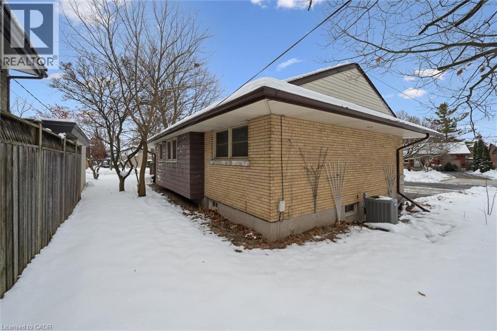 120 Islington Avenue, Kitchener, Ontario N2B 1P4 - Photo 9 - 40790714