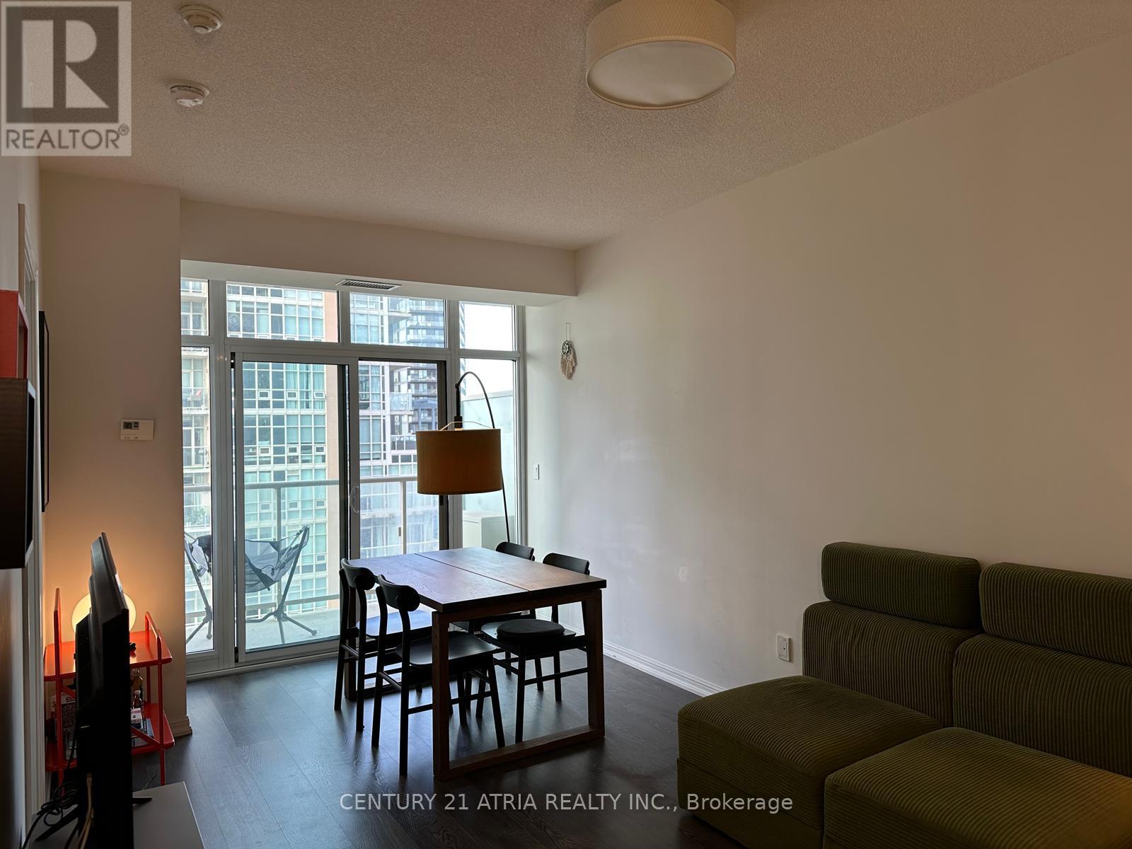 2007 - 65 EAST LIBERTY STREET, Toronto, Ontario