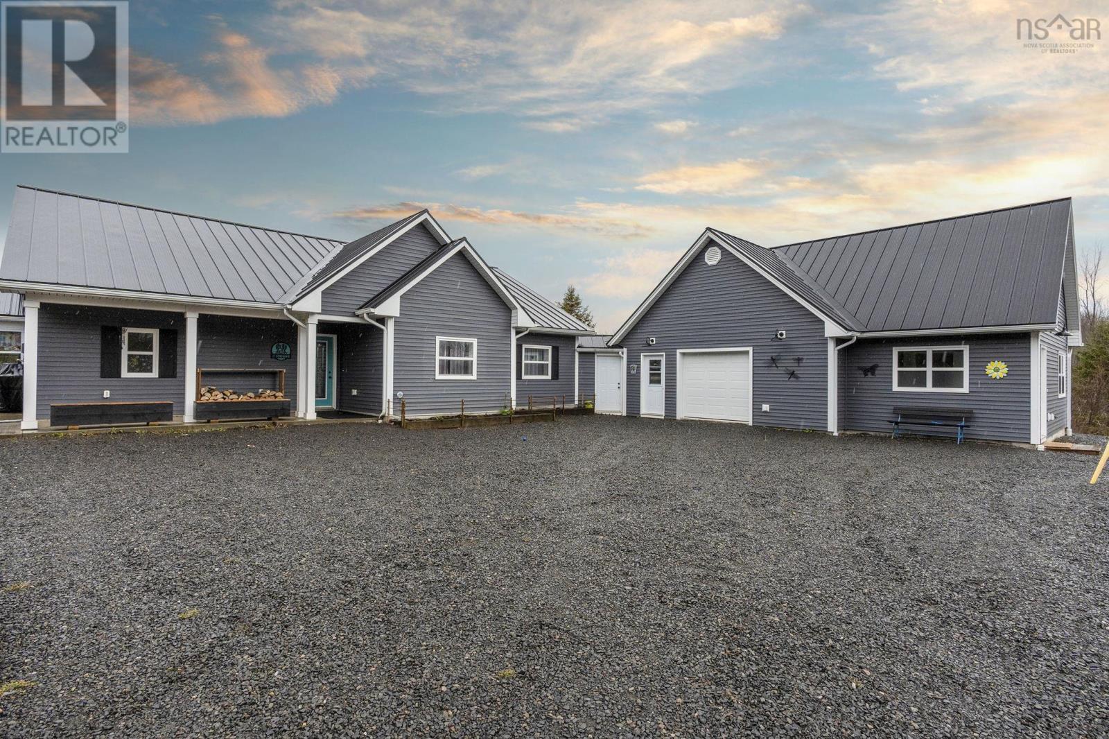 1079 Cleveland Road, Windermere, Nova Scotia