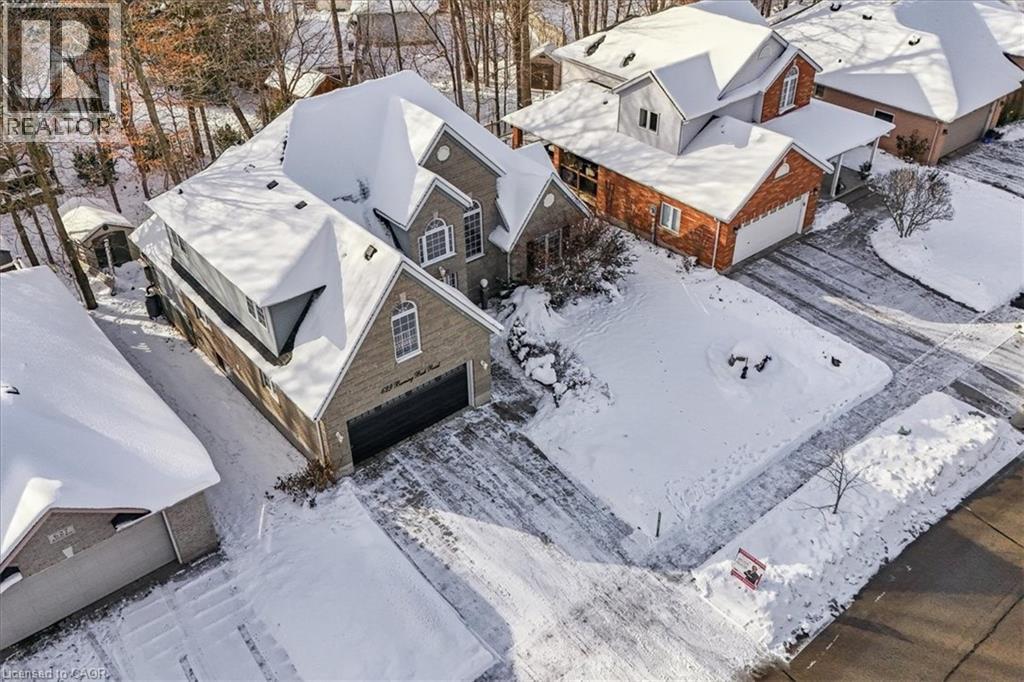 629 Burning Bush Road, Waterloo, Ontario N2V 2C4 - Photo 3 - 40791354