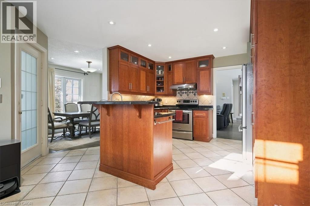 629 Burning Bush Road, Waterloo, Ontario N2V 2C4 - Photo 23 - 40791354