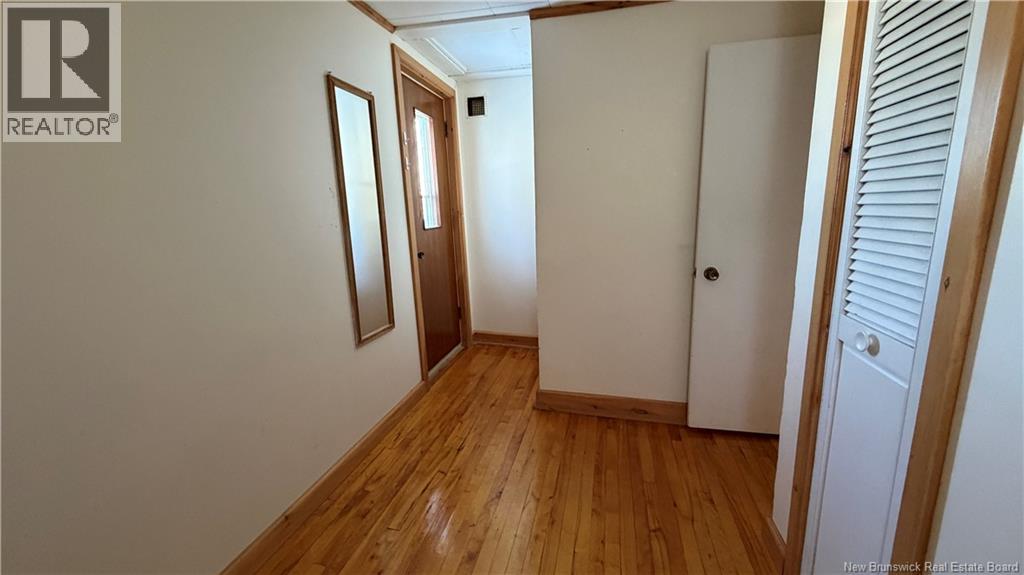 128 Canada Street, Edmundston, New Brunswick  E3V 1V8 - Photo 19 - NB131207