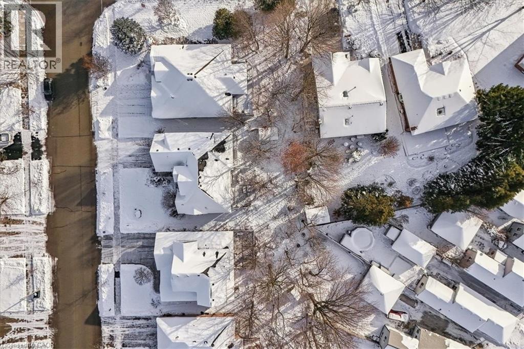 629 Burning Bush Road, Waterloo, Ontario N2V 2C4 - Photo 49 - 40791354