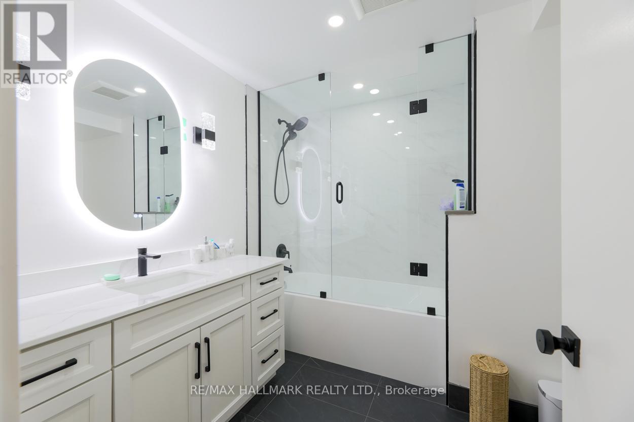 Main Floor - 10 Flagstaff Road, Toronto, Ontario  M1L 1S9 - Photo 11 - E12626730