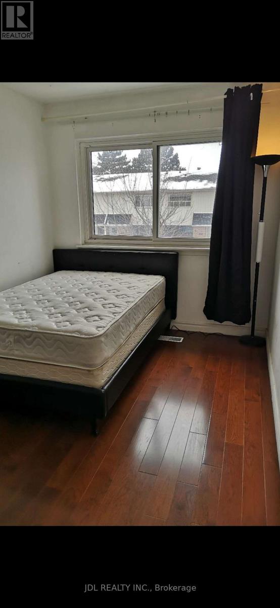 #17 - 2451 Bridletowne Circle, Toronto, Ontario M1W 2Y4 - Photo 5 - E12565250