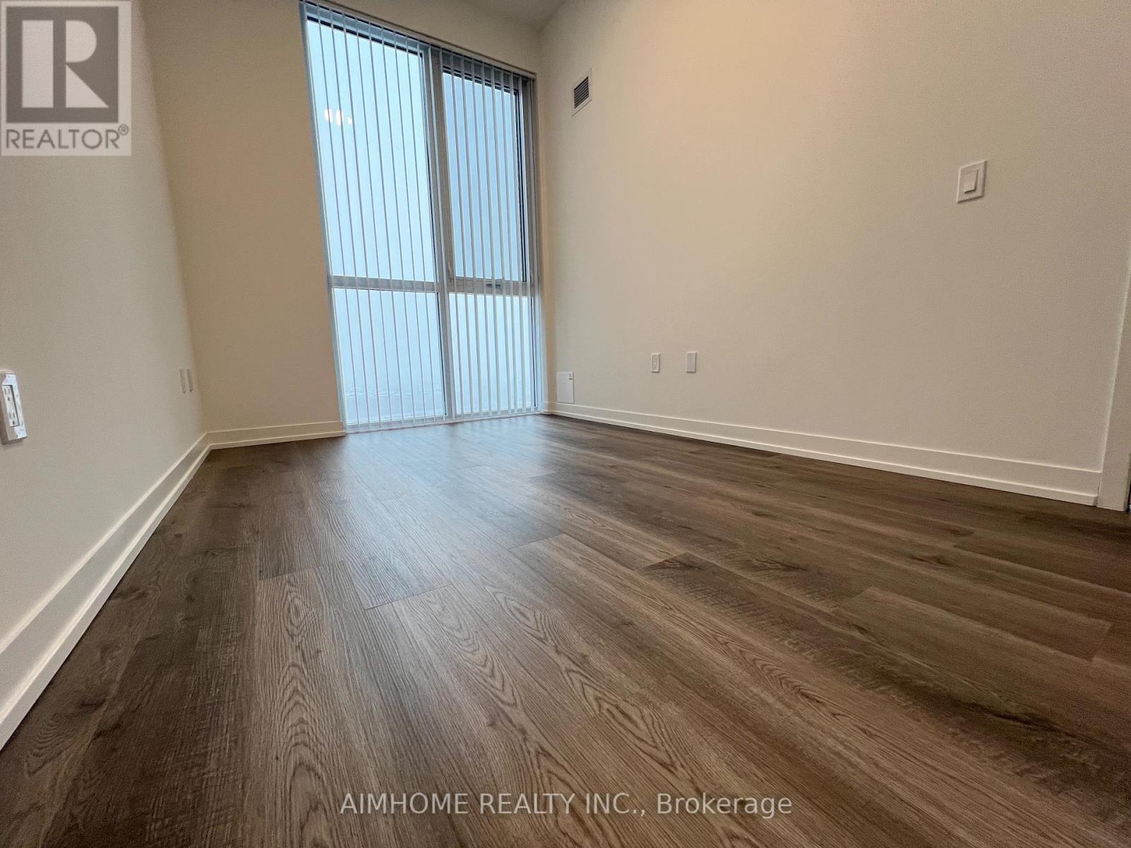 3612 - 8 Interchange Way, Vaughan, Ontario  L4K 5Z7 - Photo 11 - N12626716