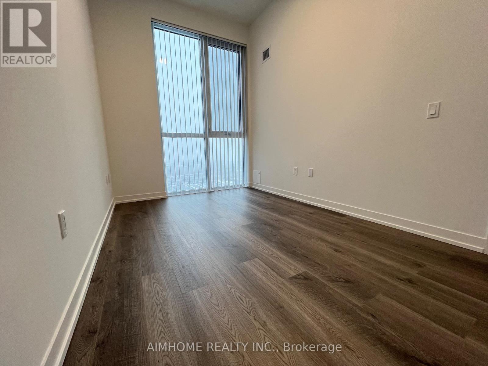 3612 - 8 Interchange Way, Vaughan, Ontario  L4K 5Z7 - Photo 13 - N12626716