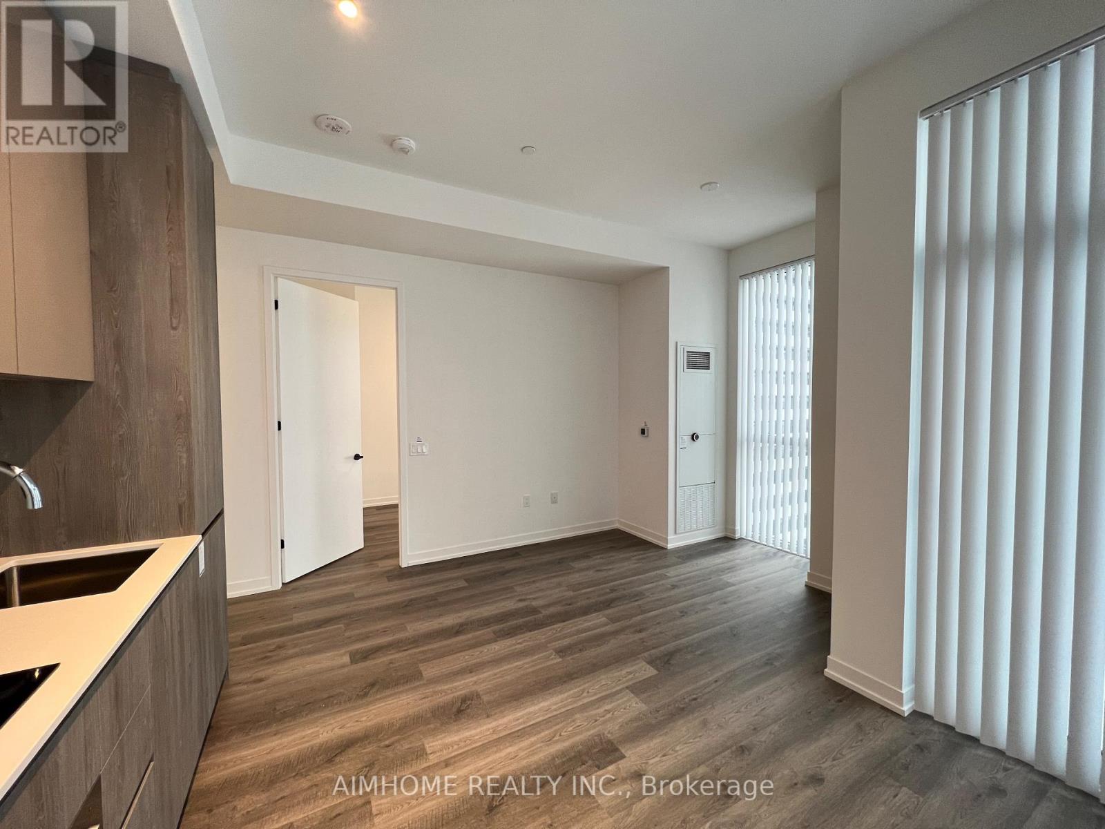 3612 - 8 Interchange Way, Vaughan, Ontario  L4K 5Z7 - Photo 17 - N12626716