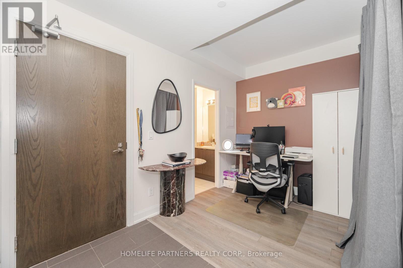 1006 - 2910 Highway 7 Road W, Vaughan, Ontario  L4K 0H8 - Photo 9 - N12626774